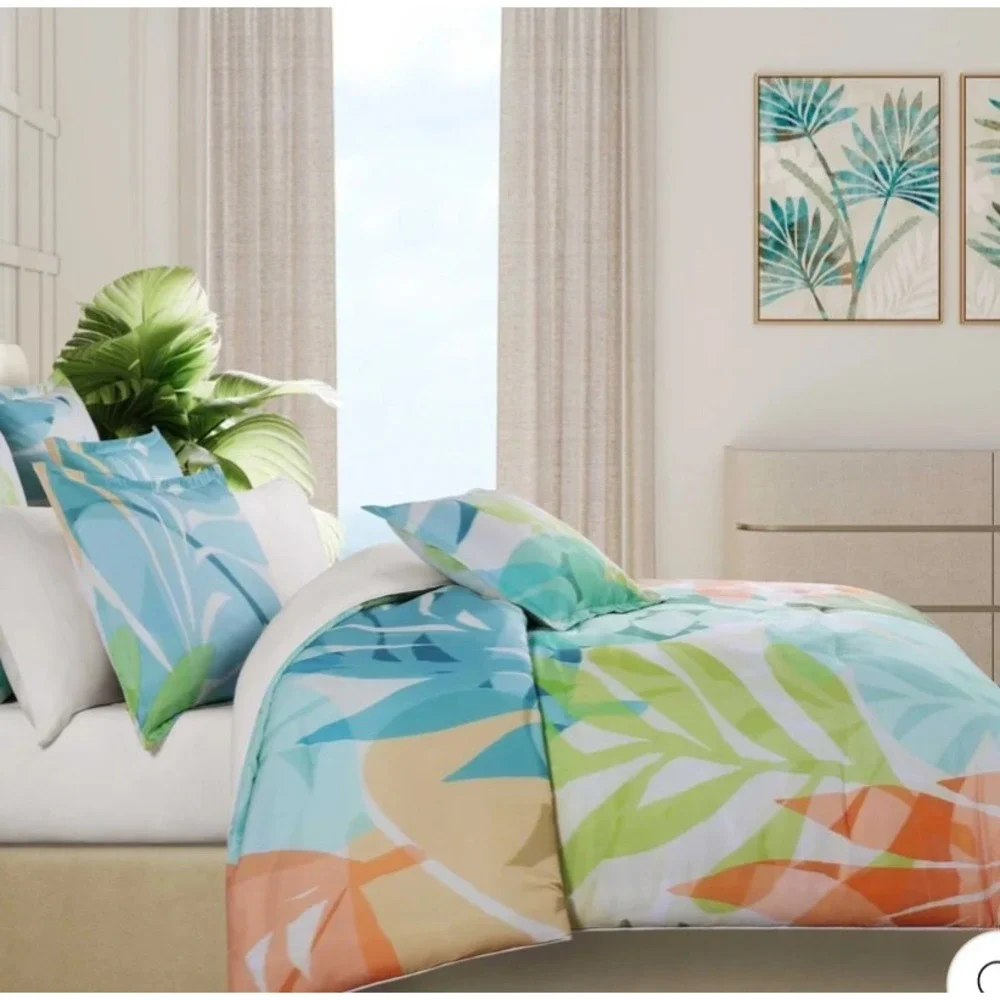 J. Queen Tiki green 2 Piece Twin Comforter Set palm leaves